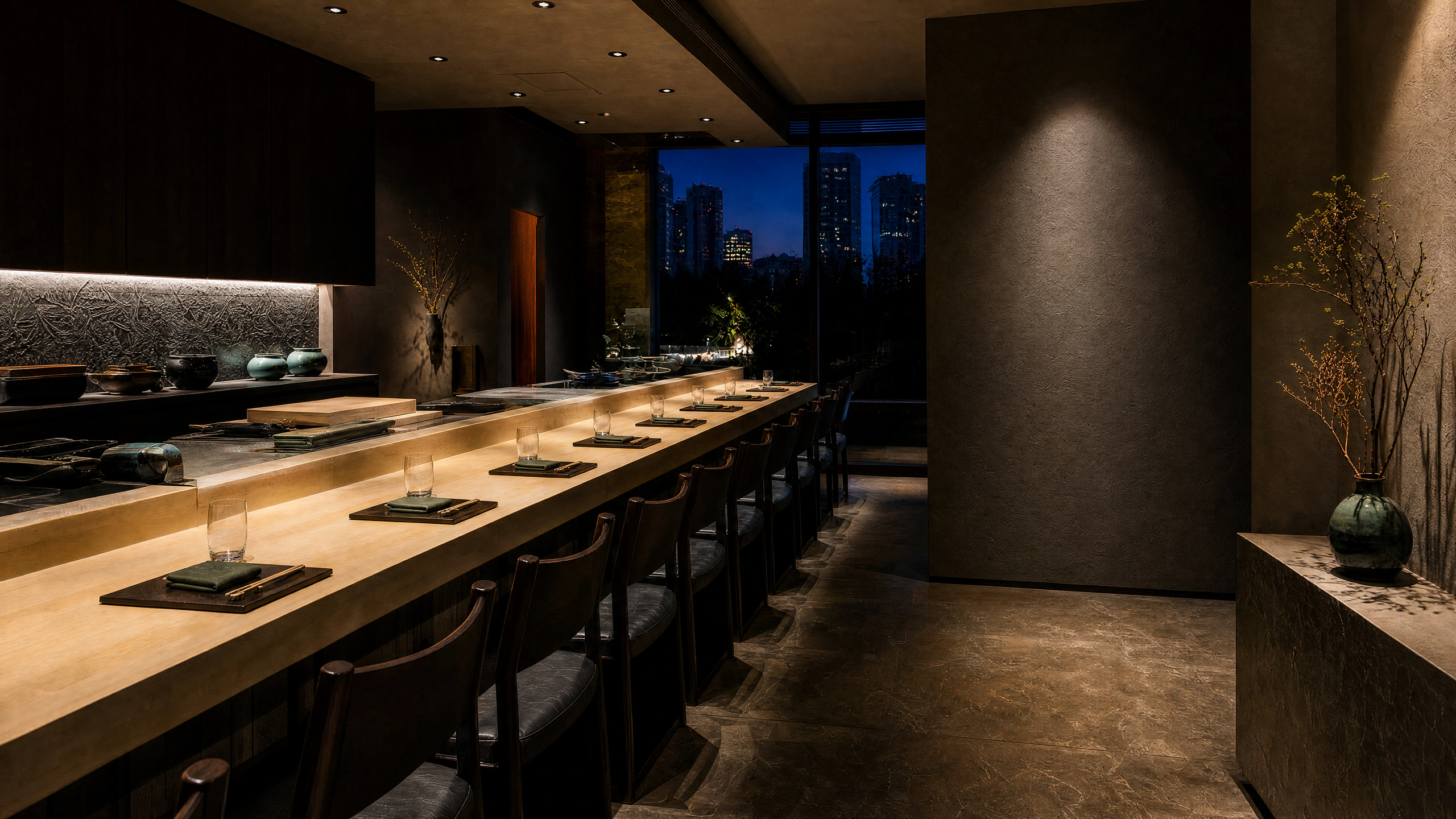 Plano aberto do balcão fictício OMAKASE, com doze lugares
